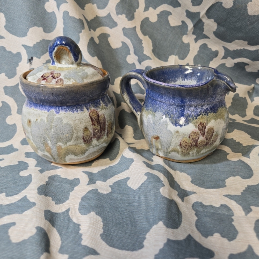 Vintage Sea Oat Pottery Cream and sugar bowls signed Dee Burrow 2002